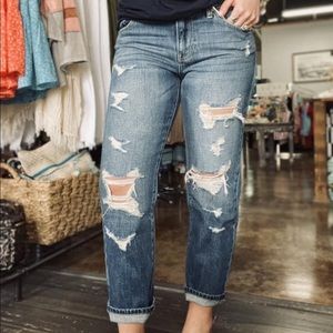 KanCan boyfriend jeans size 15